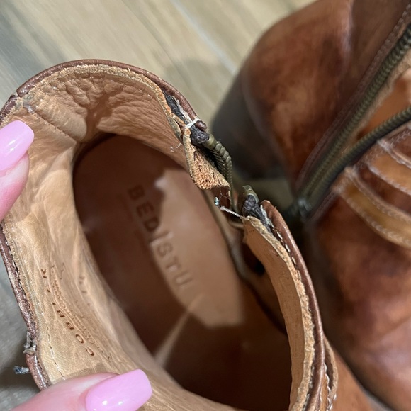BED STU Begin Cobbler Buckle Bootie Size 7 GUC! - Picture 8 of 11